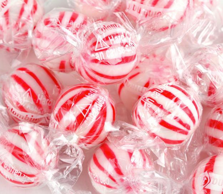 Jumbo Red & White Mint Balls - 120ct